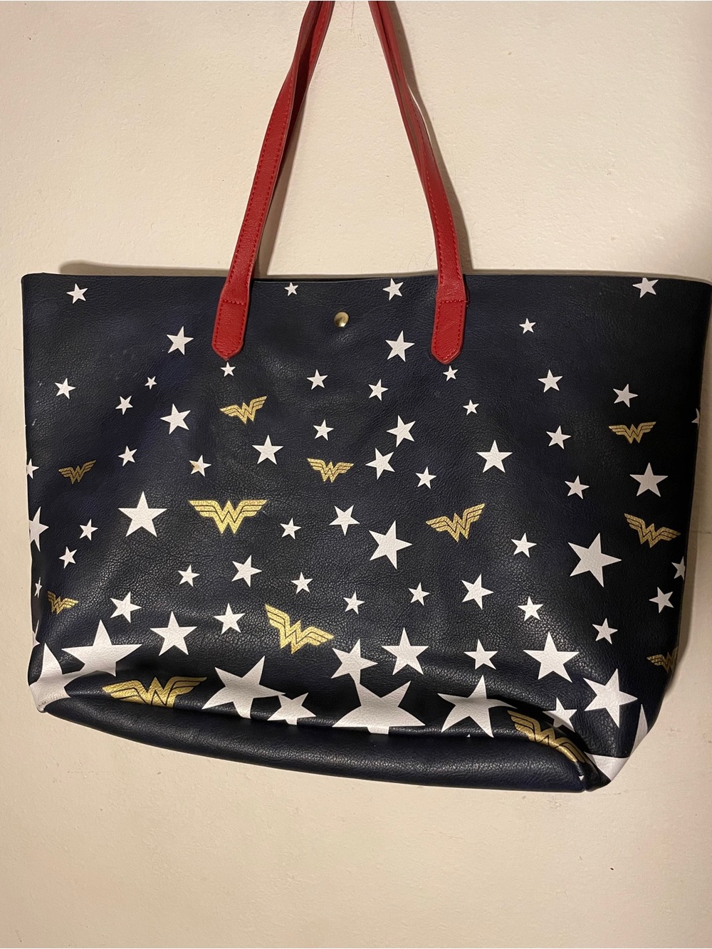 Star-Print Navy Tote with Red Handles